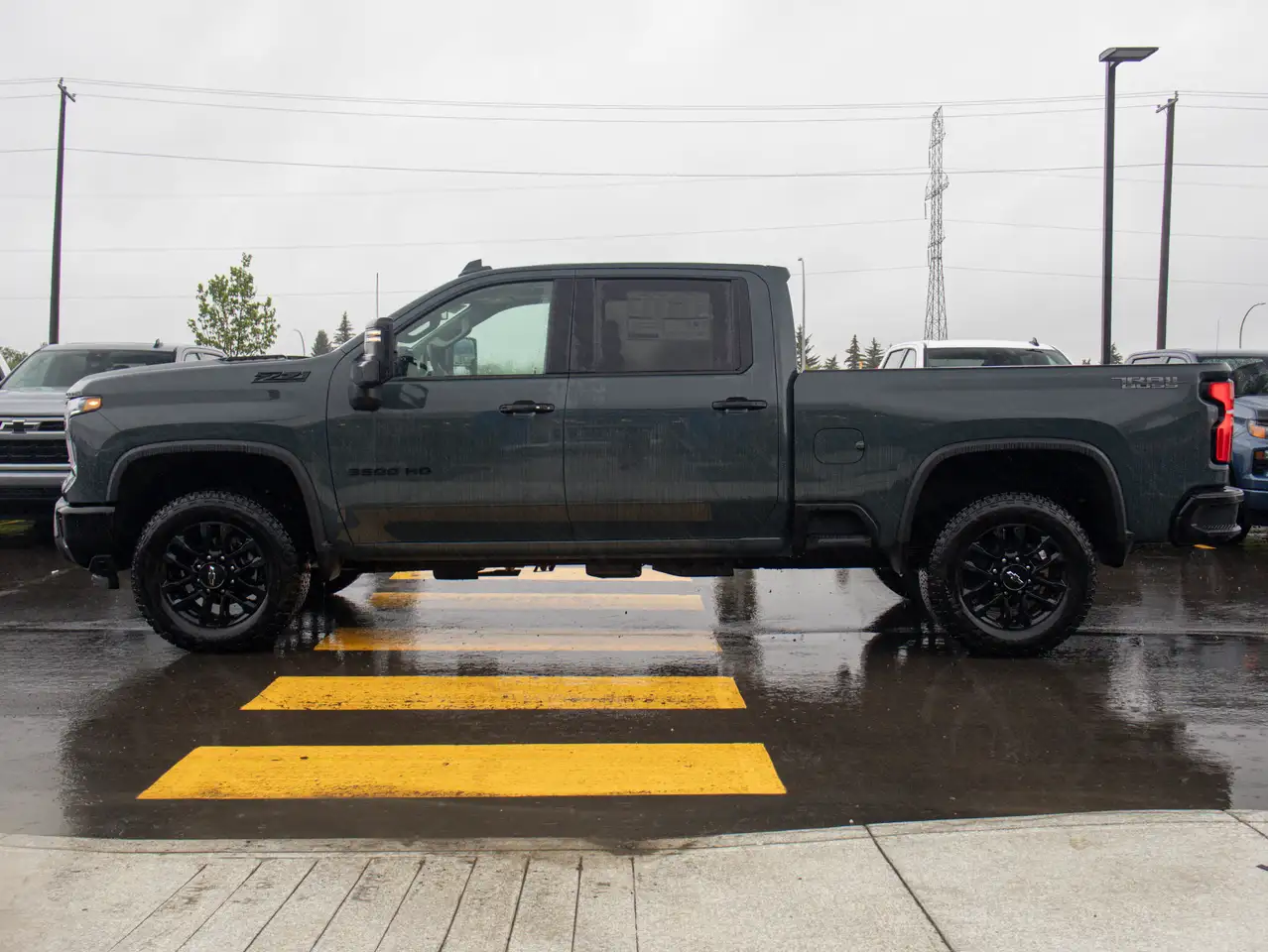 Chevrolet Silverado 3500 снимка Chevrolet Silverado 3500