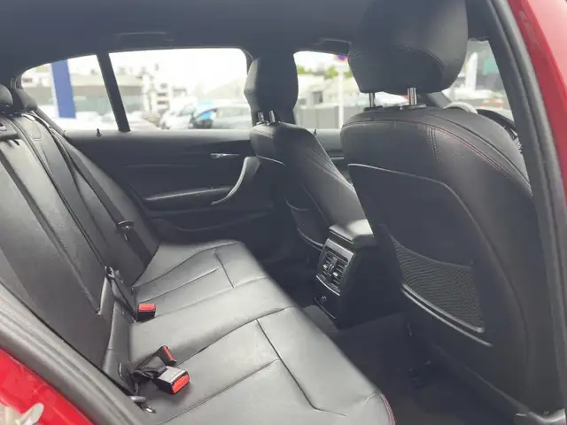BMW 1 Series view 5