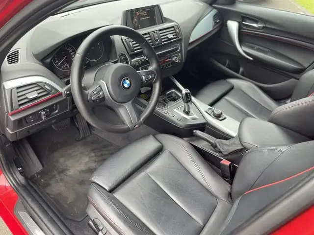BMW 1 Series view 6