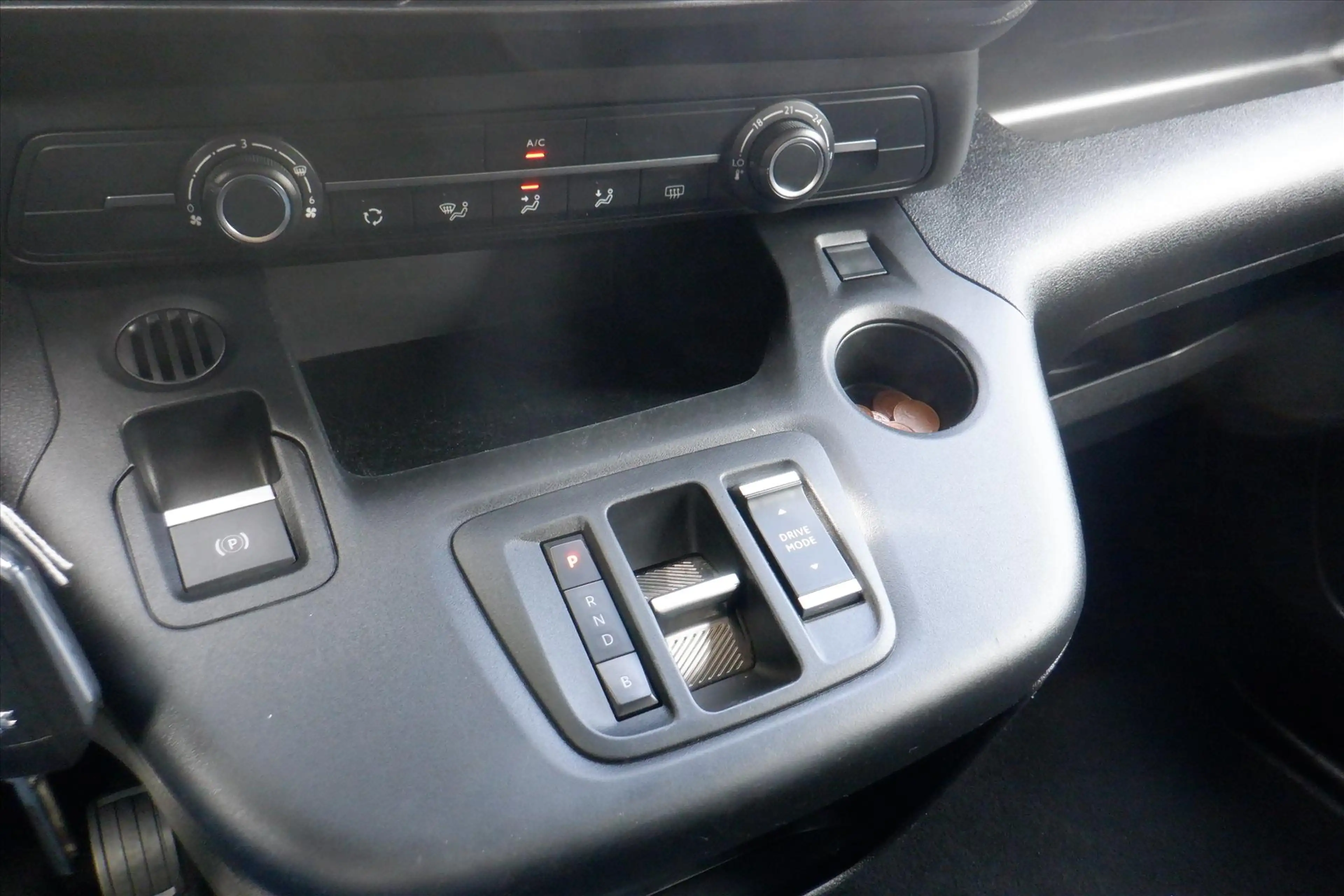 Peugeot e-Rifter 50kWh 136pk Active Pack - CRUISE CONTROL -BOVAG — photo 11