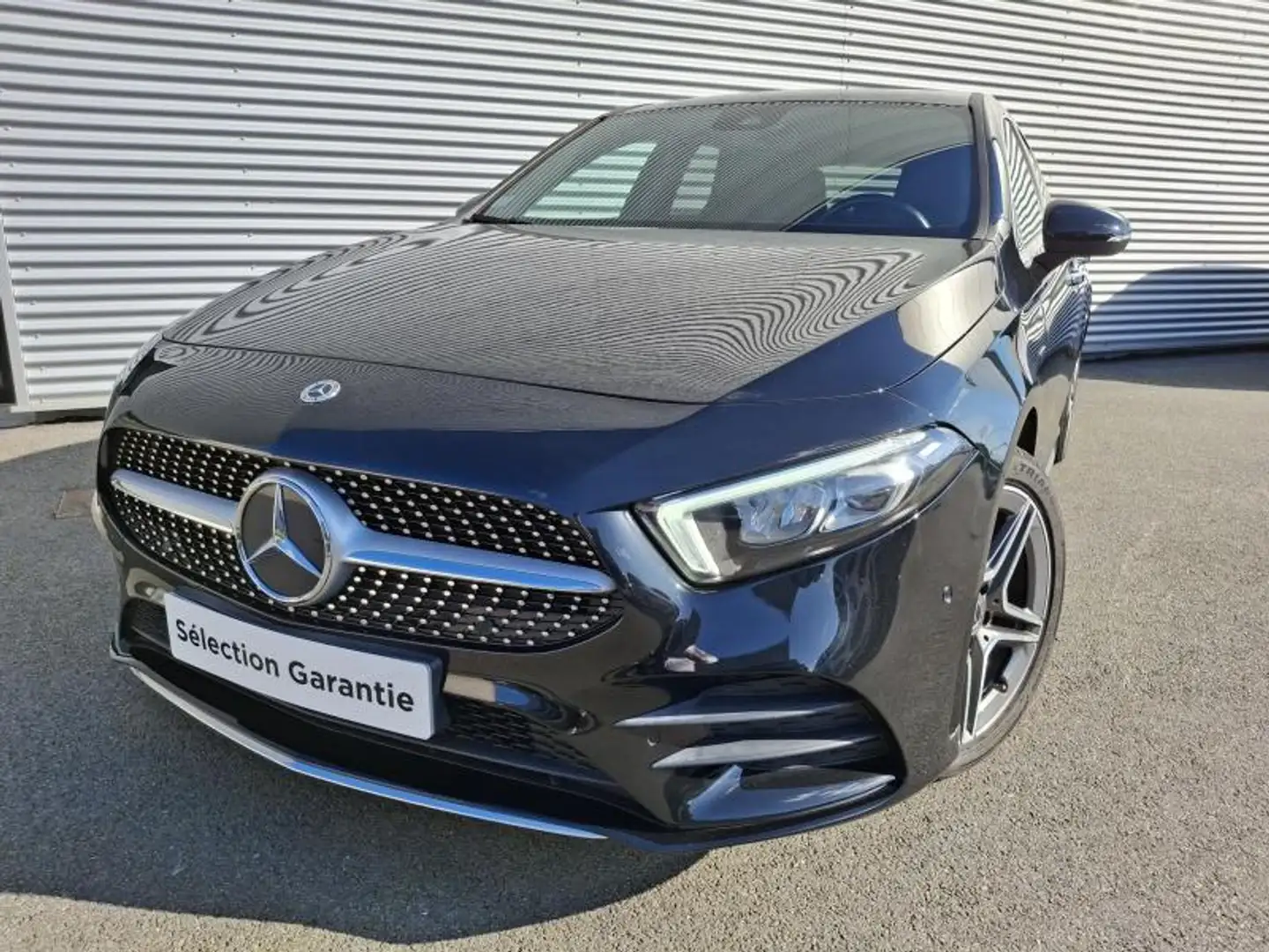 Mercedes-Benz A 250 250 e 160+102ch AMG Line 8G-DCT 8cv Noir - 1