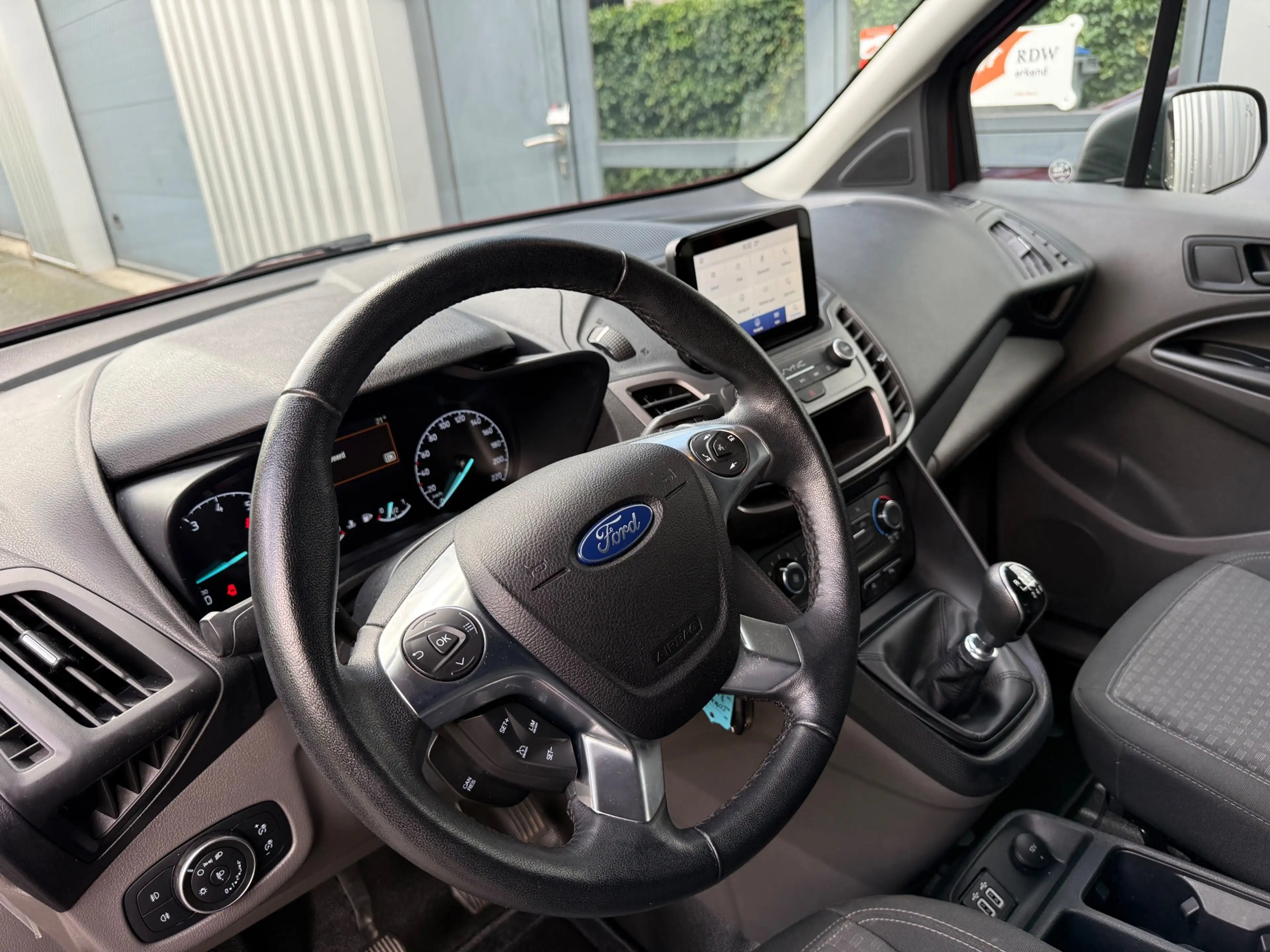 Ford Transit Connect 1.0 benzine metallic L2 all-in prijs — photo 5