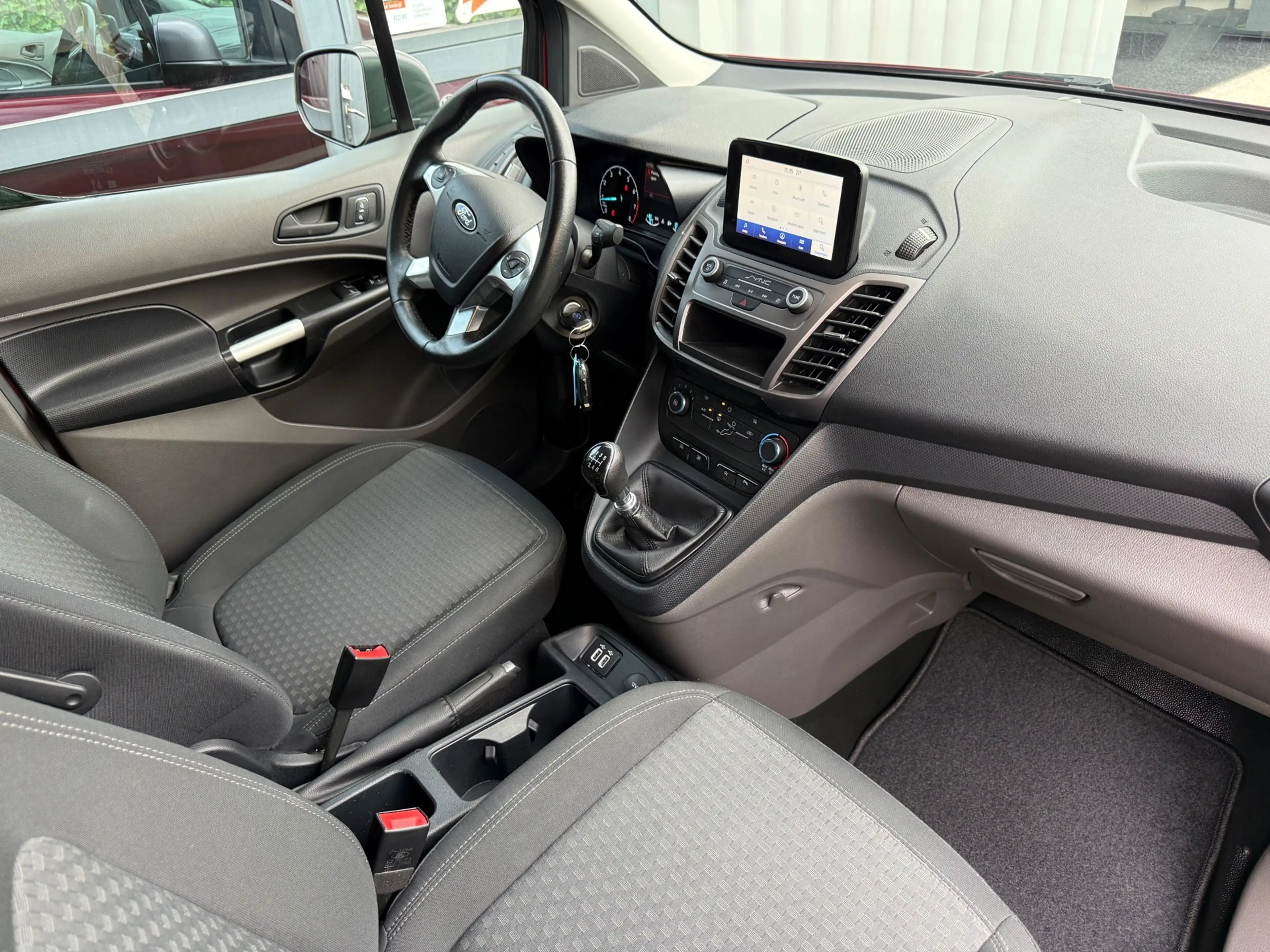 Ford Transit Connect 1.0 benzine metallic L2 all-in prijs — photo 16