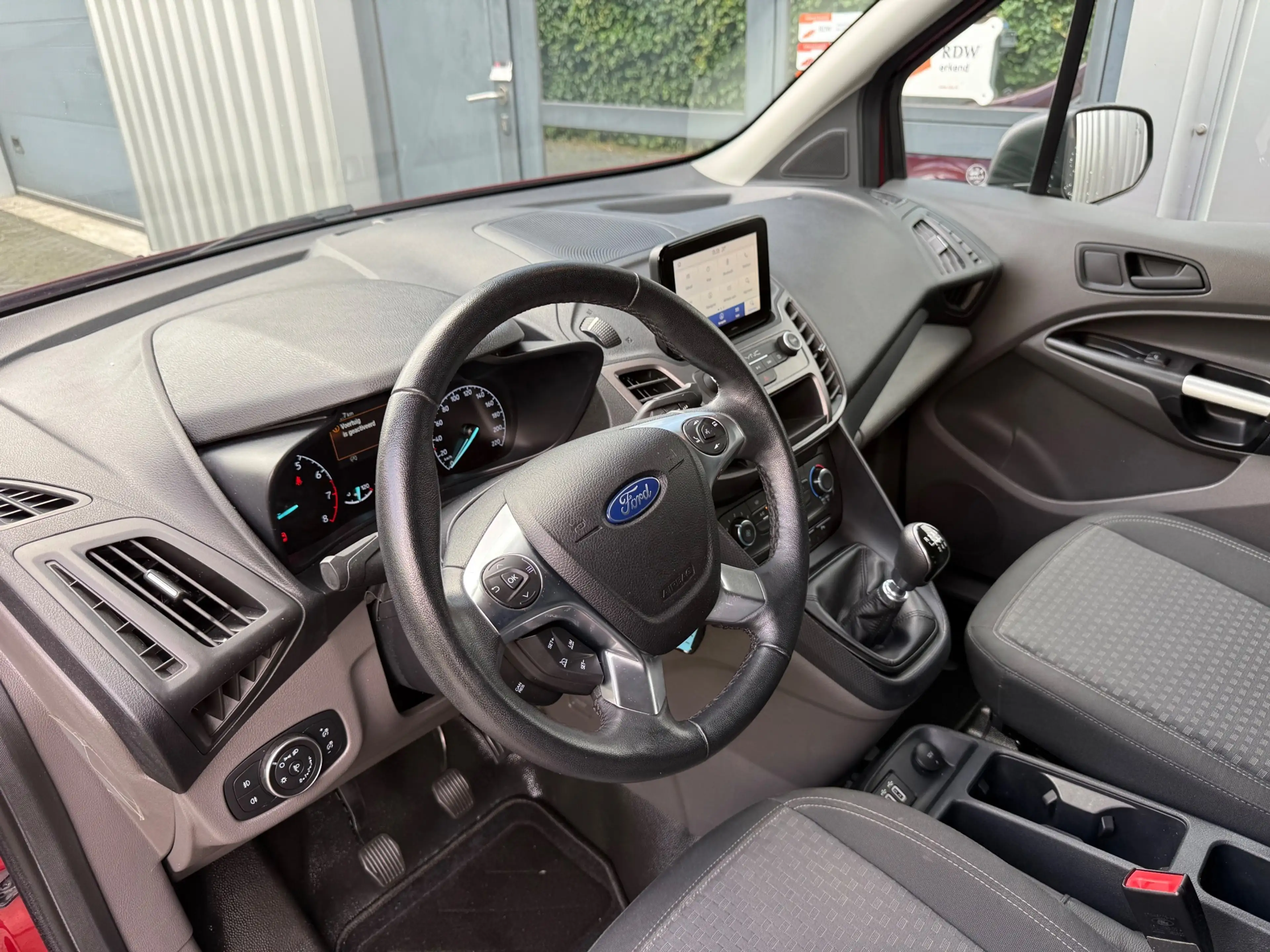 Ford Transit Connect 1.0 benzine metallic L2 all-in prijs — photo 8