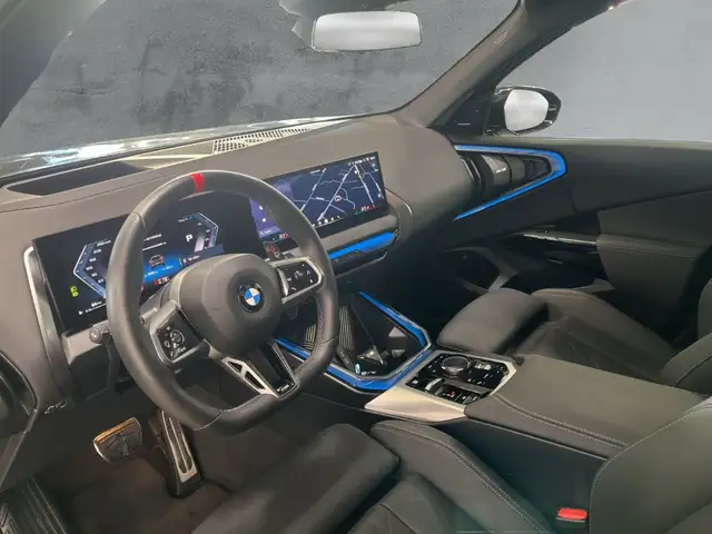 BMW X3 view 9