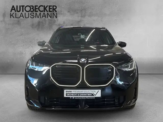 BMW X3 view 5