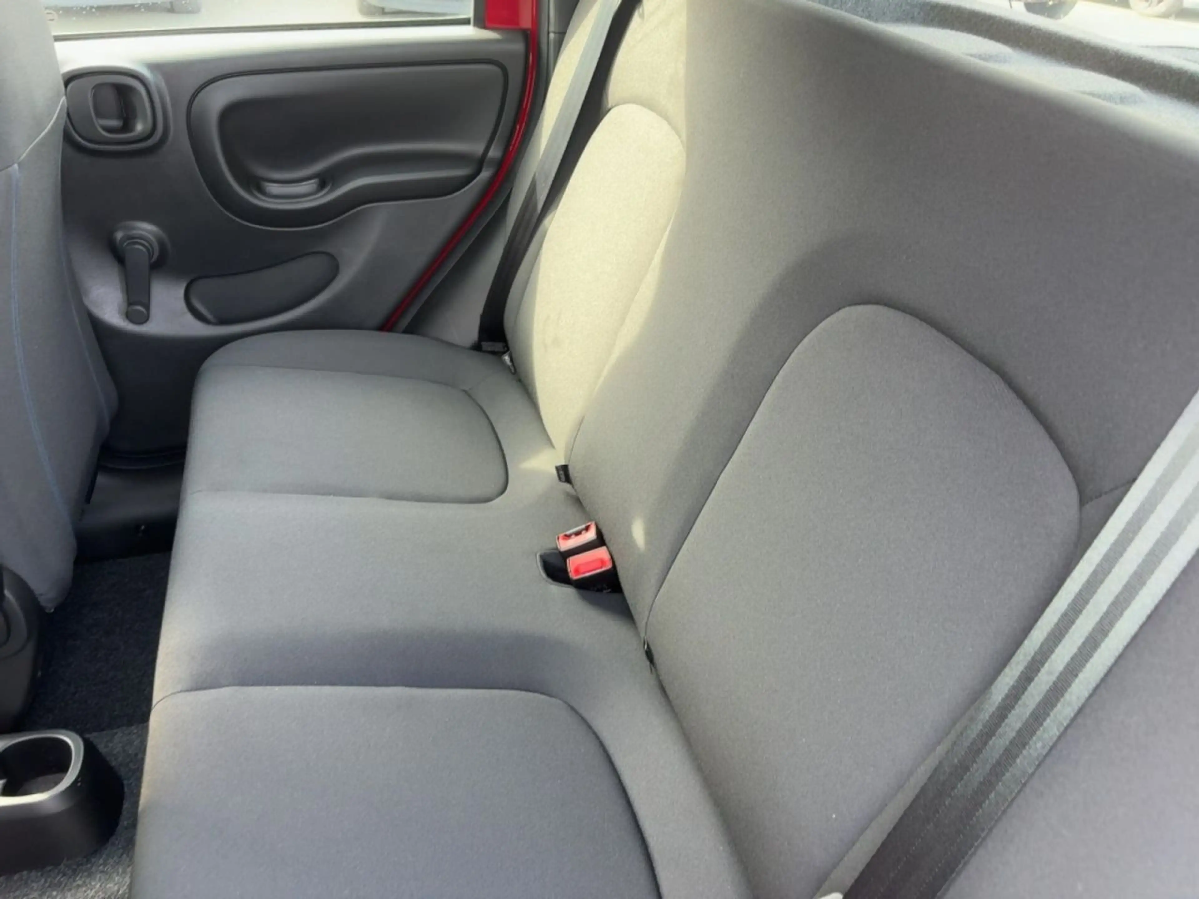 Fiat Pandina Pop 1.0 Hybrid — photo 10