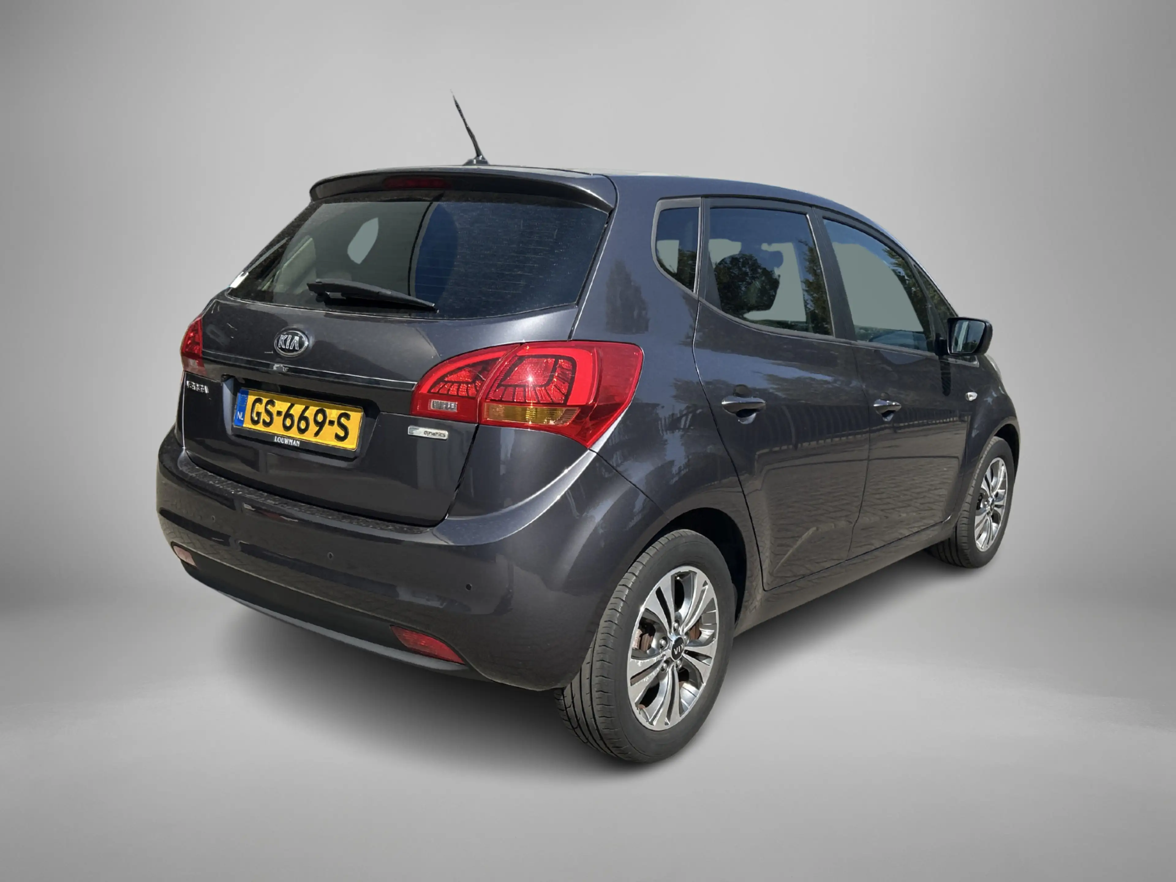 Kia Venga 1.4 CVVT DynamicPLusLine — photo 2