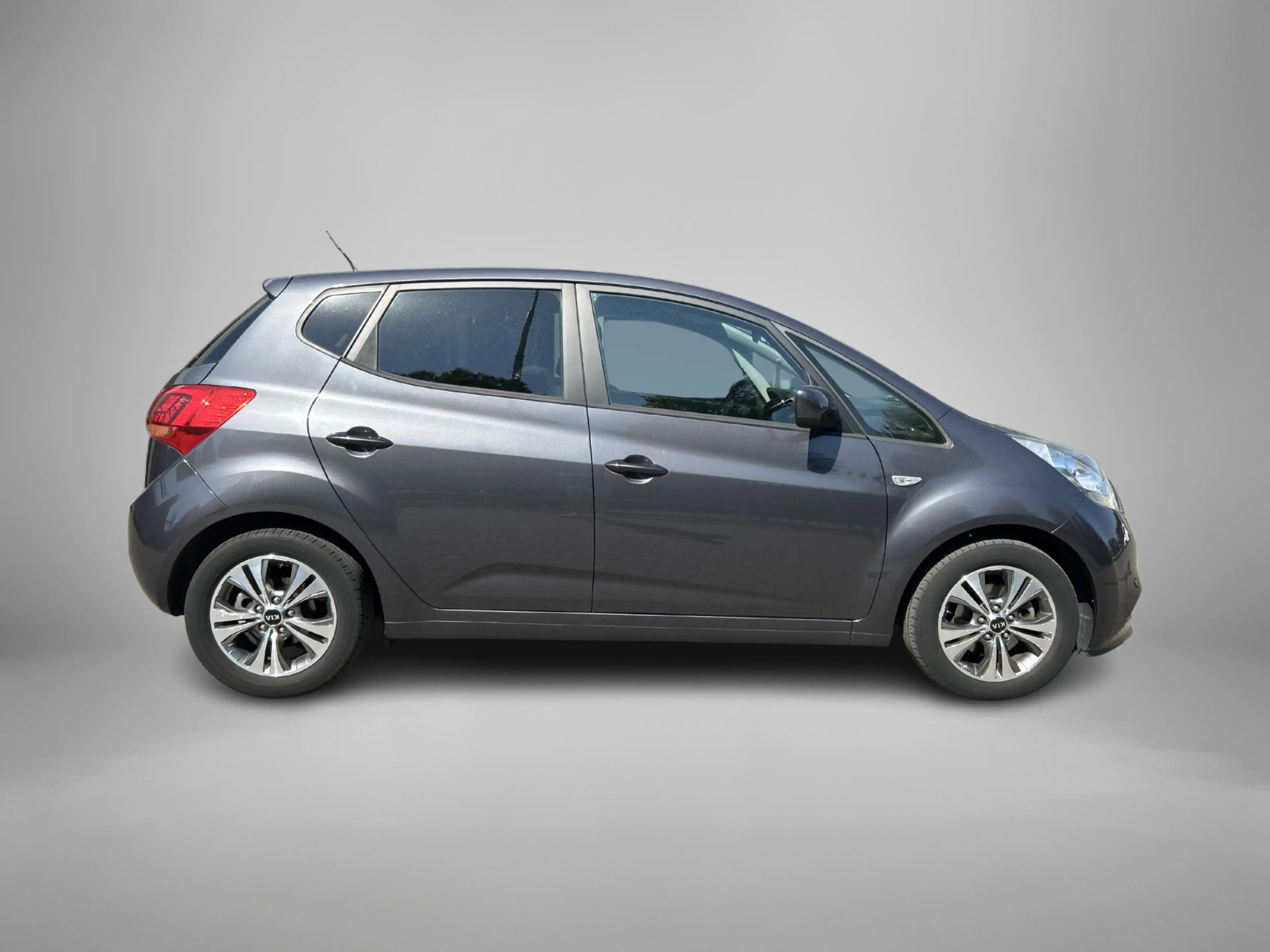 Kia Venga 1.4 CVVT DynamicPLusLine — photo 3