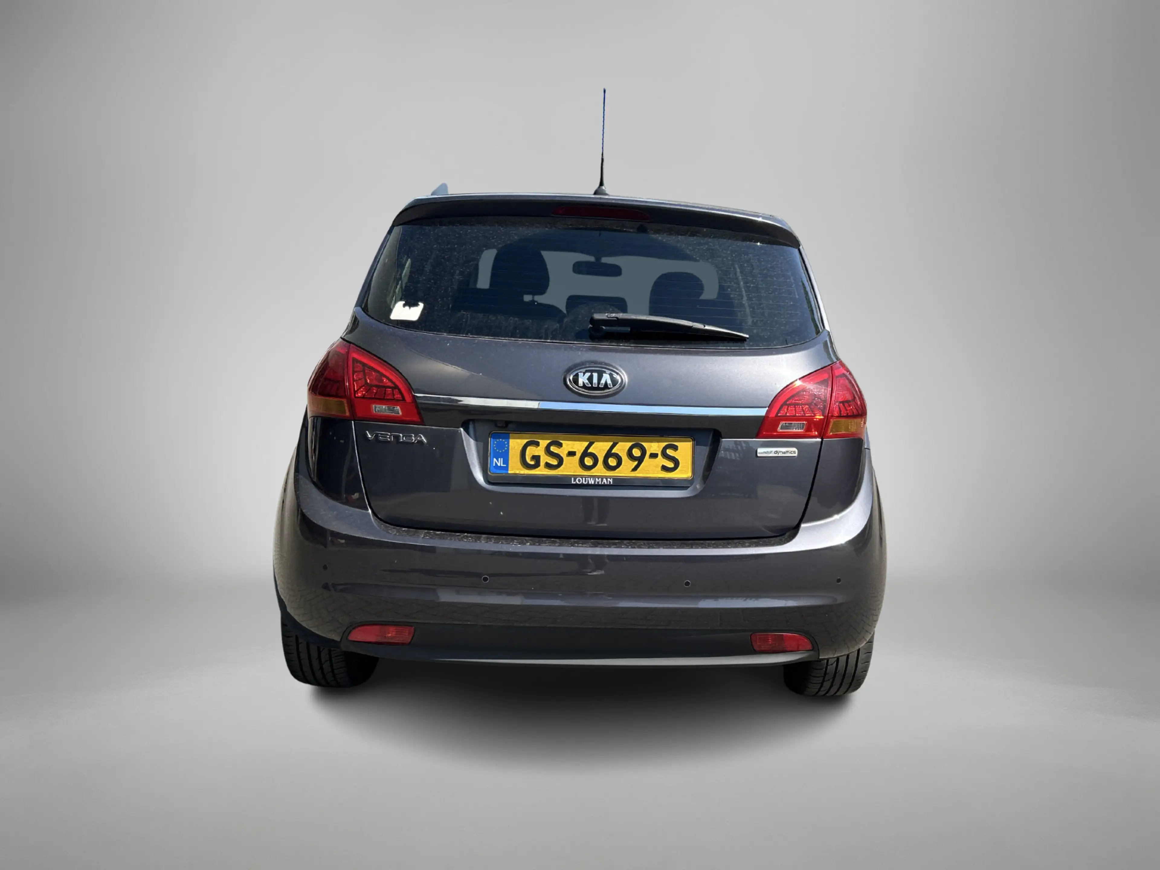 Kia Venga 1.4 CVVT DynamicPLusLine — photo 6