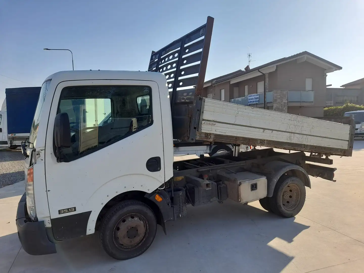 Nissan Cabstar RIBATABILE Bianco - 1