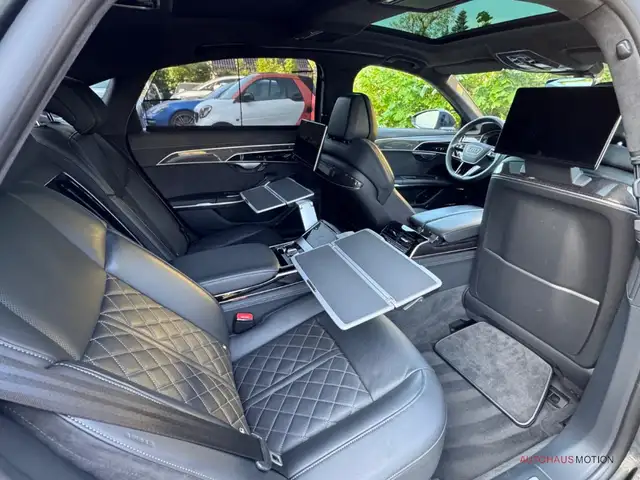 Audi A8 view 15