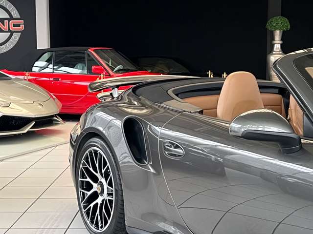 Porsche 991 Turbo S Cabrio*560 PS*Top Zustand