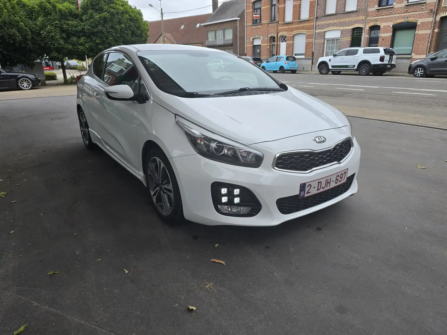 Kia ProCeed / pro_cee'd pro Ceed 1.6 CRDi 136 ISG GT Line - 2