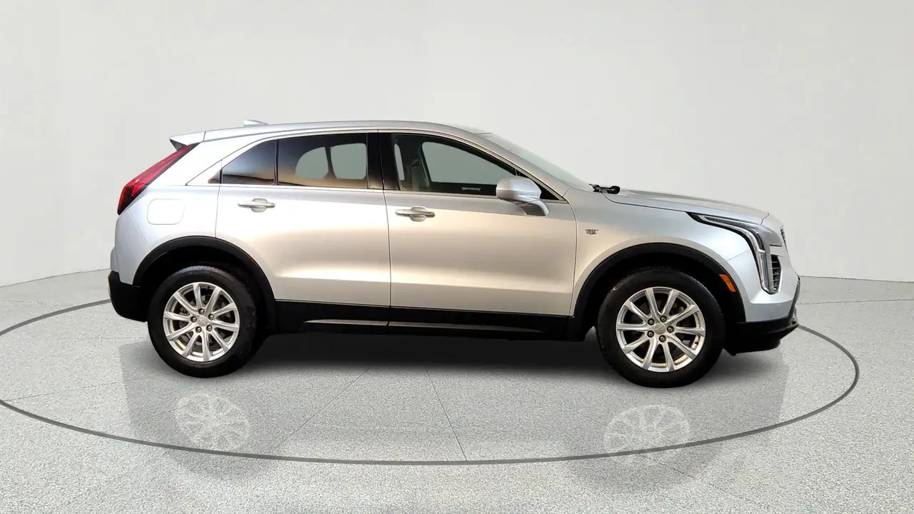 Cadillac XT4 снимка Cadillac XT4