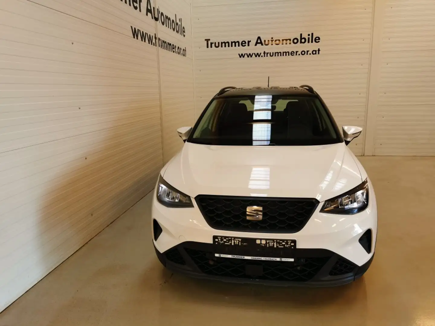 SEAT Arona Style 1.0 TSI DSG Weiß - 2