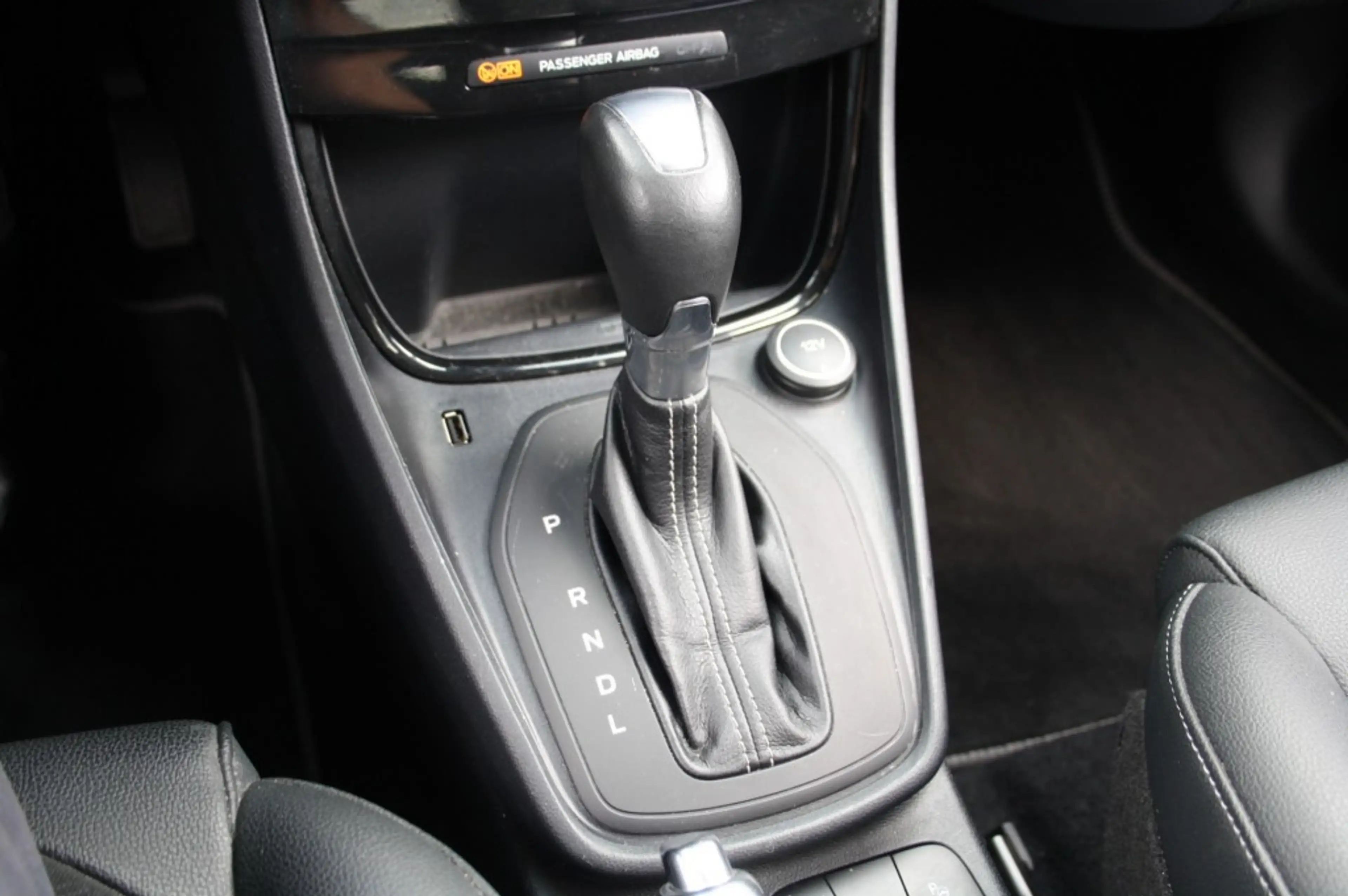 Ford Puma 1.0 EcoBoost Hybrid Titanium X / NAP / AUT. / Came — photo 15