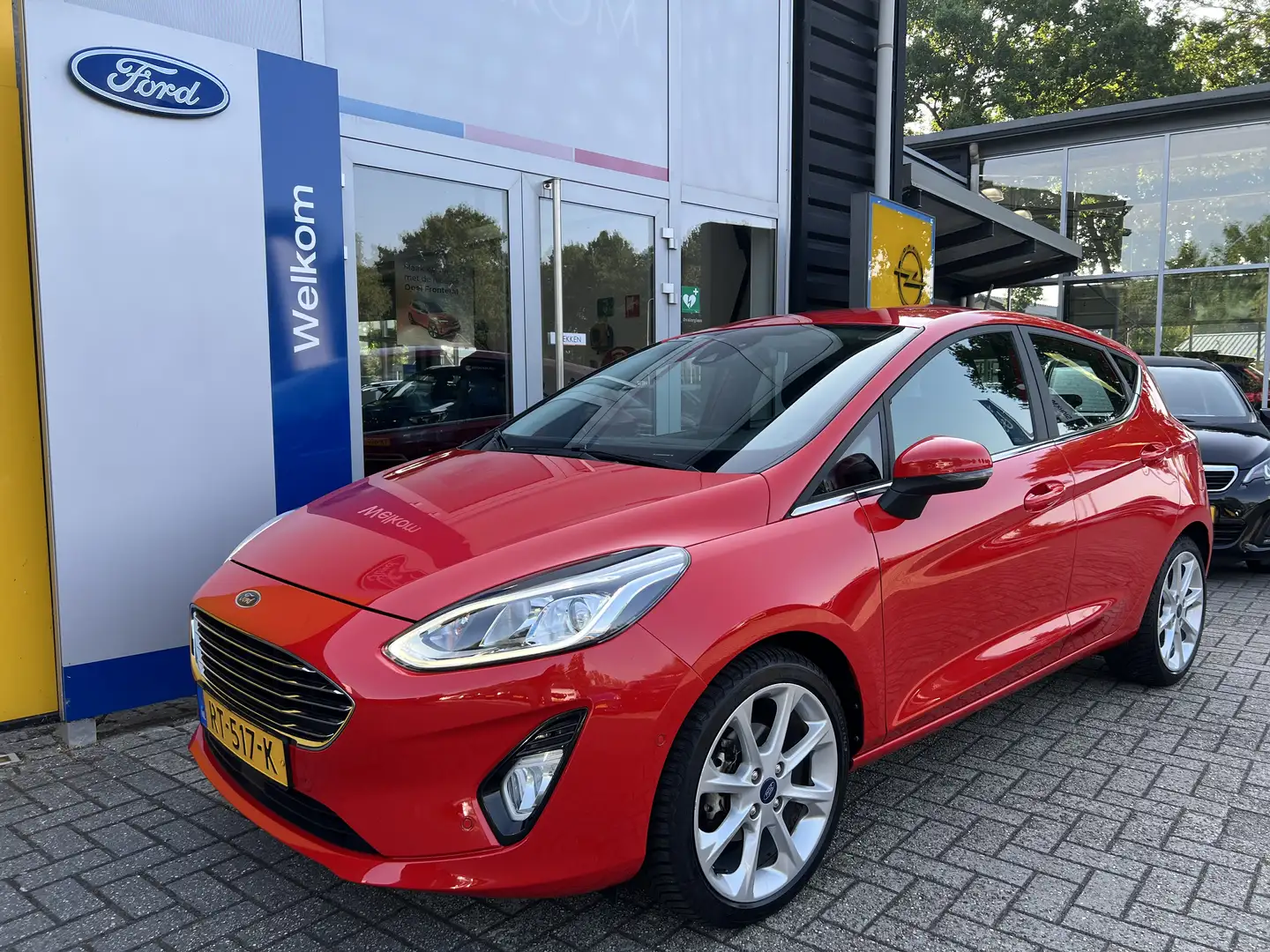 Ford Fiesta 1.0 100PK Titanium-X | NAVIGATIE| ADAPTIVE CRUISE Rood - 2