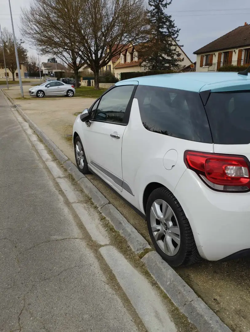 Citroen DS3 DS3 e-HDi 90 Airdream So Chic Blanc - 1