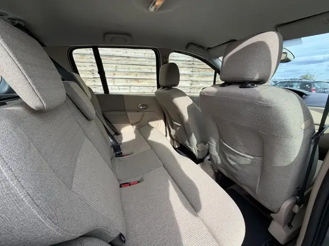 Renault Modus view 12