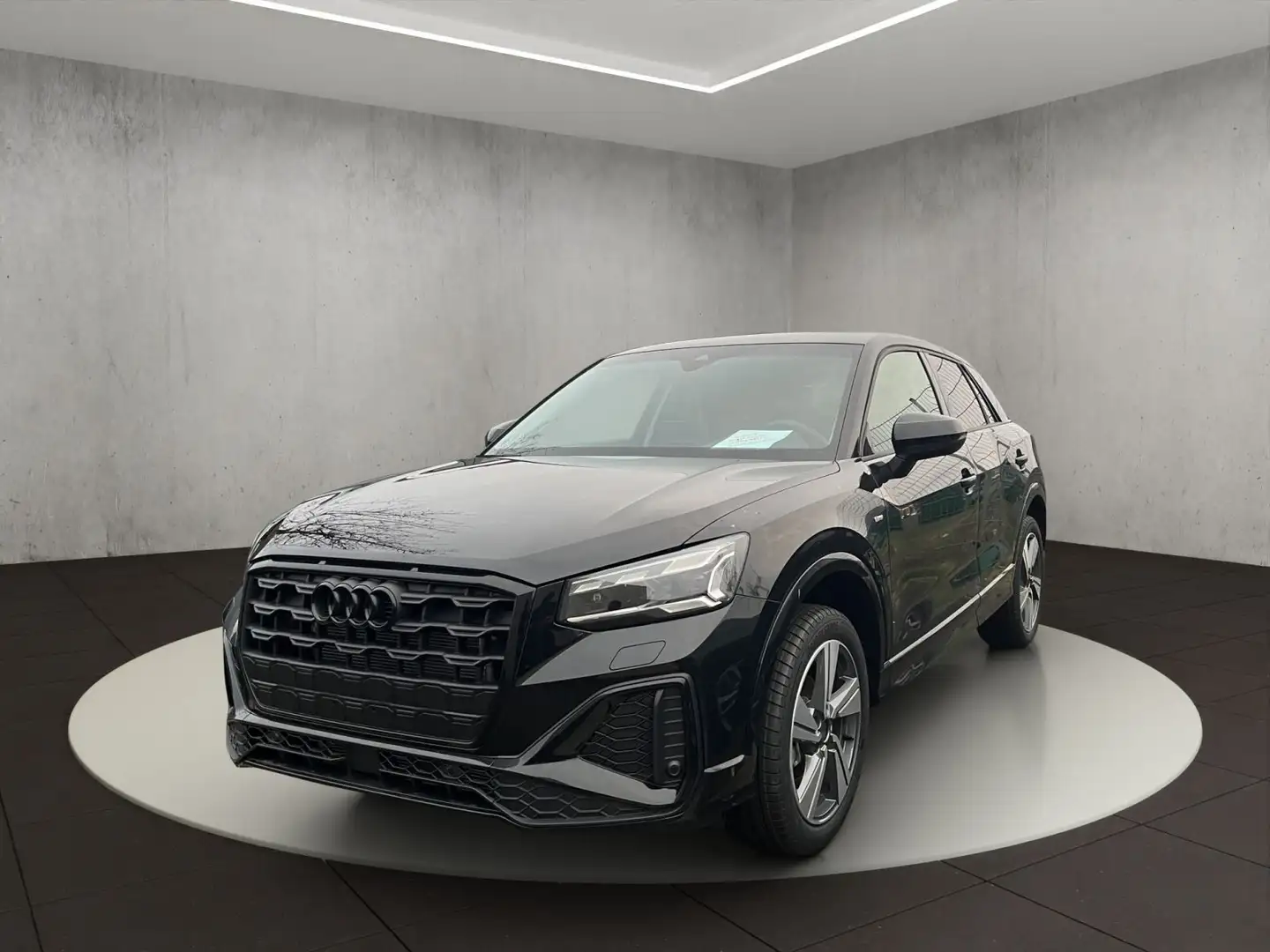Audi Q2 S line 35 TFSI 110(150) kW(PS) S tronic Noir - 1