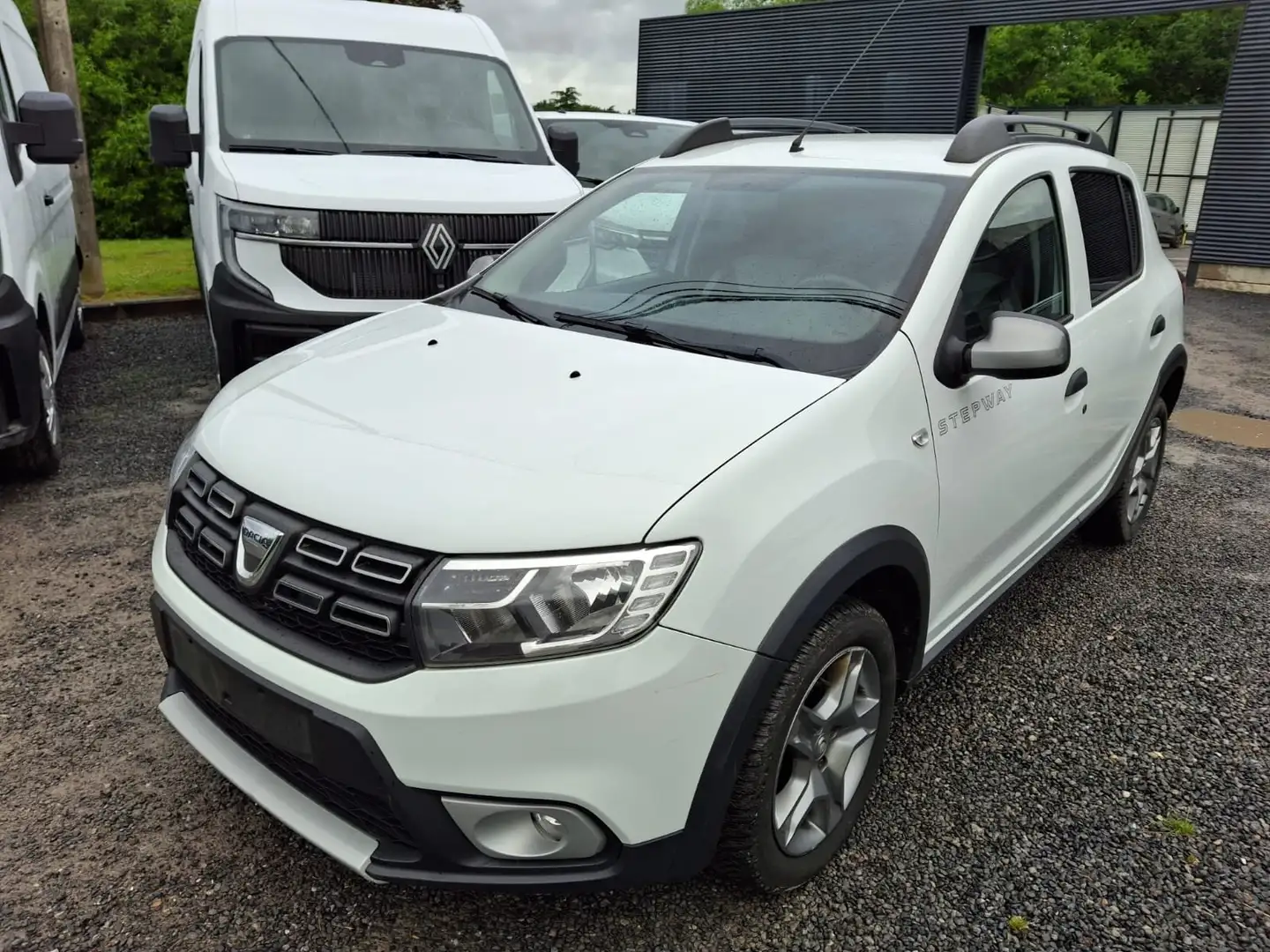 Dacia Sandero Stepway 0.9 TCe Plus Blanc - 1