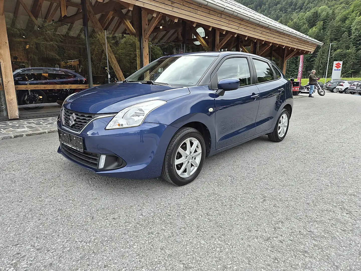 Suzuki Baleno 1.2 DJ Clear Shadowline Blau - 1