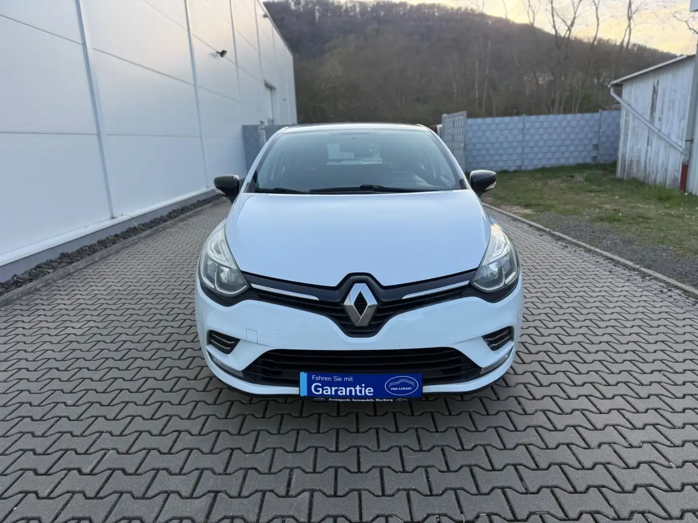 Renault Clio IV Limited Weiß - 2