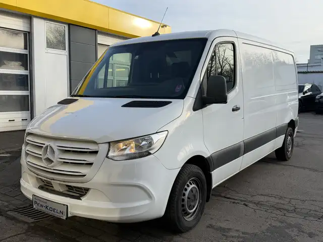 Mercedes-Benz Sprinter 211 214 CDI FWD L2*