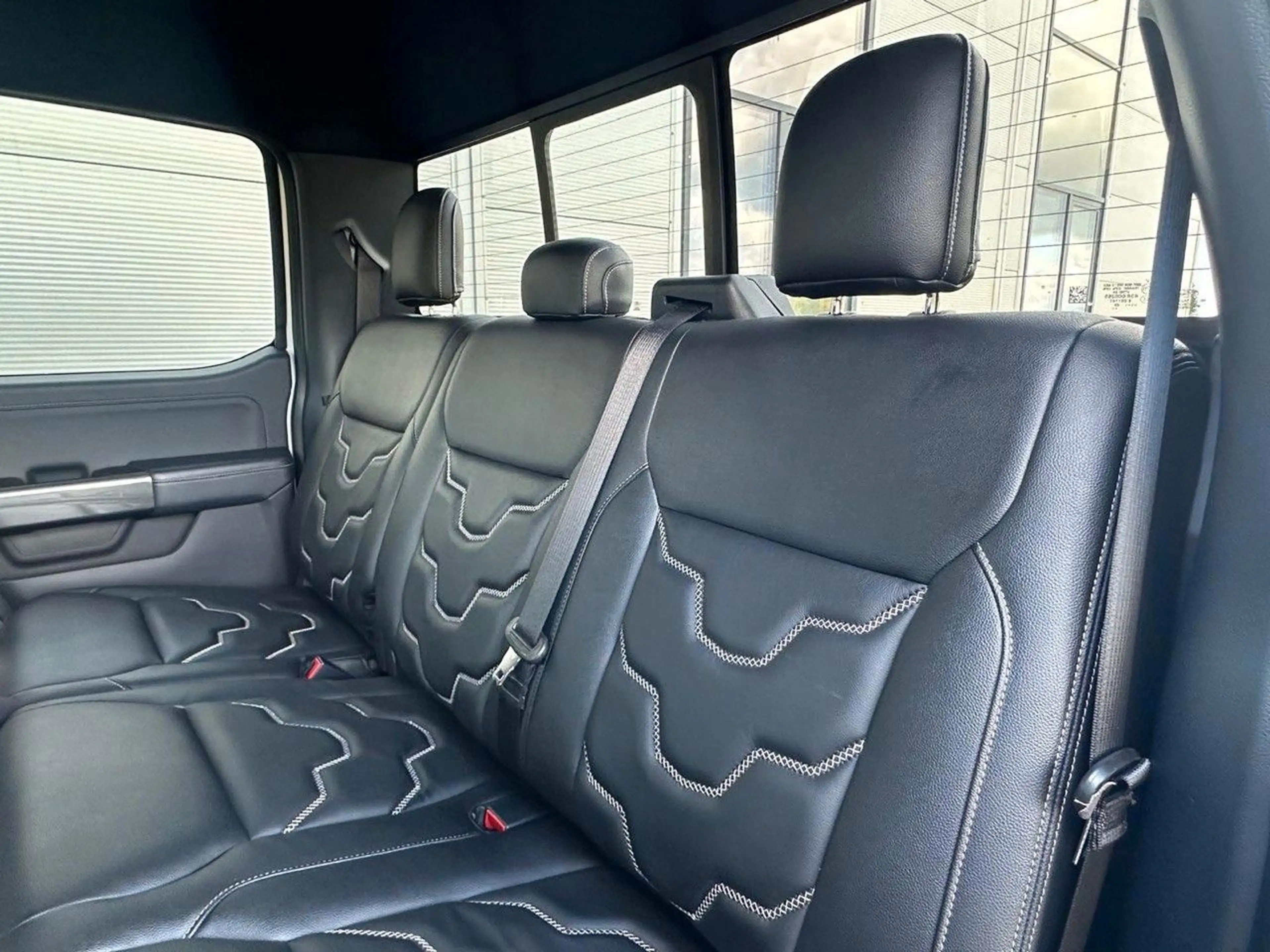 Ford F 150 5.0 V8 4x4 BLACK WIDOW — photo 15