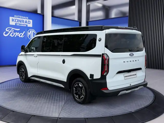 Ford 320 L2 view 4