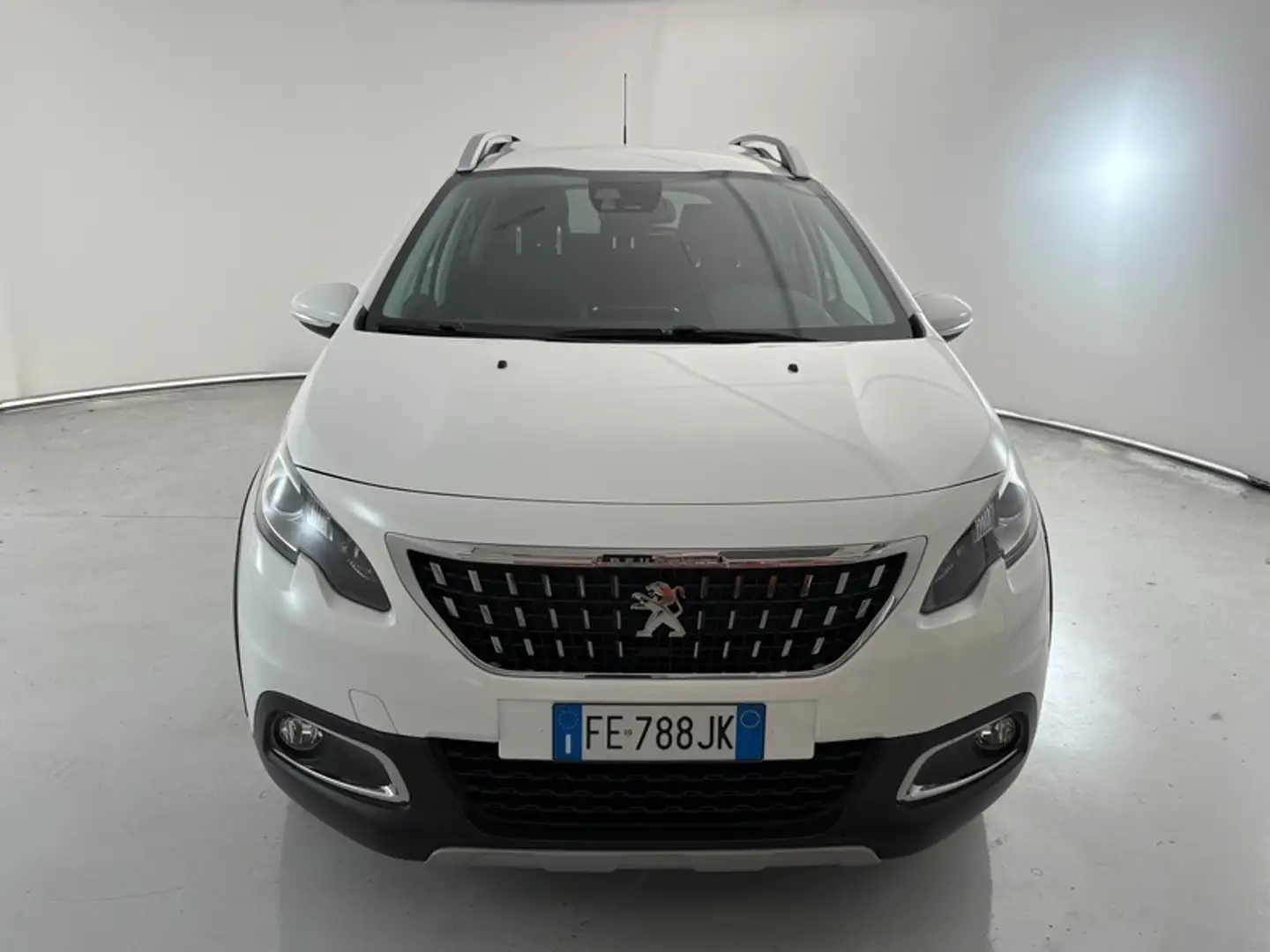 Peugeot 2008 1.2 PureTech Turbo Allure Bianco - 2