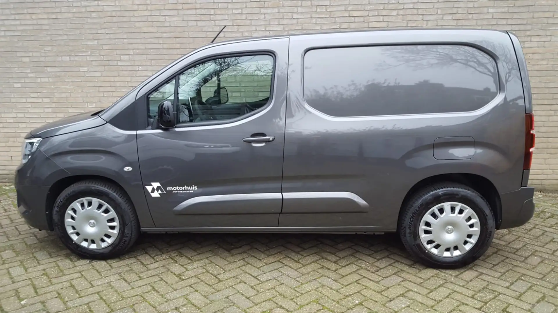 Opel Combo Cargo 100% Elektrisch / Navigatie / Grijs - 2