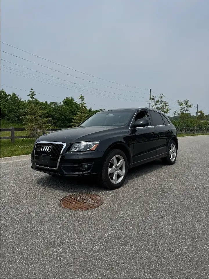 Audi Q5 снимка Audi Q5