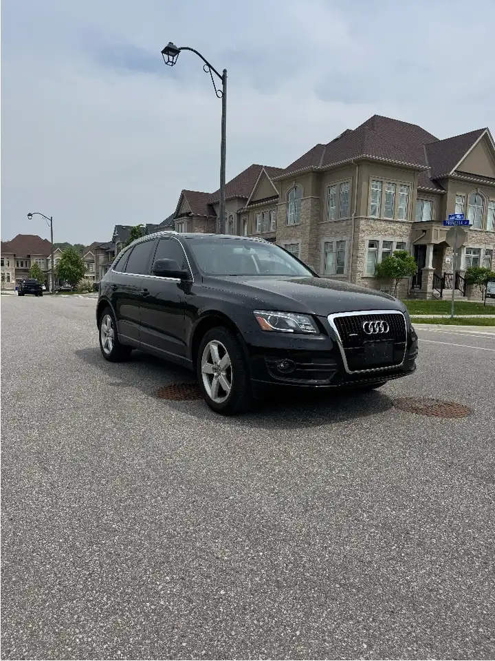 Audi Q5 снимка Audi Q5