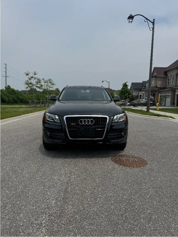 Audi Q5 снимка Audi Q5