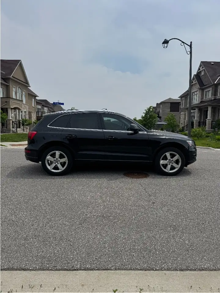 Audi Q5 снимка Audi Q5