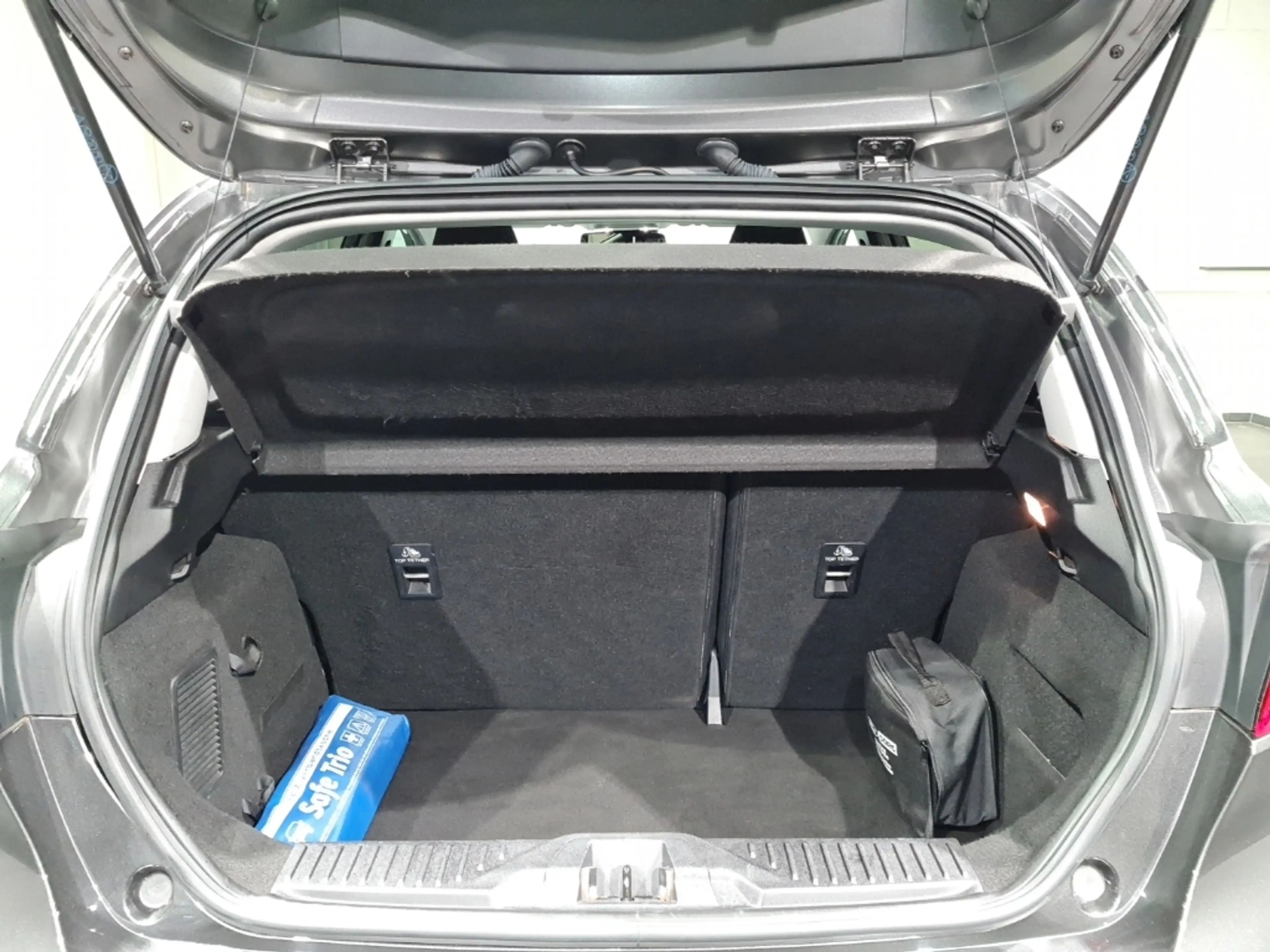 Ford Fiesta 1.0 EcoB Titanium*KLIMAAUTOM.* — photo 9