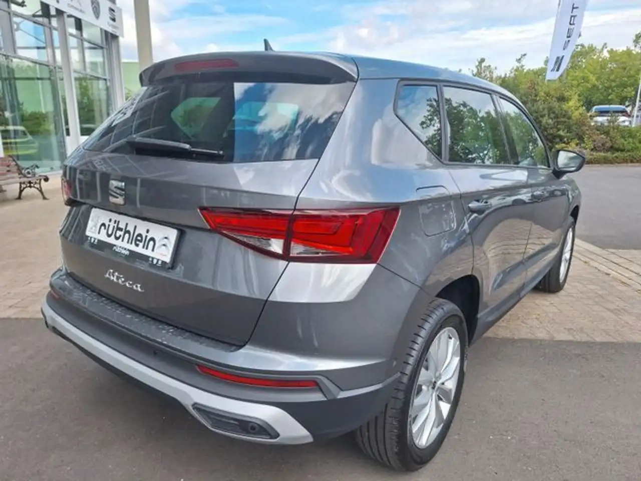 SEAT Ateca Ateca 150 PS Automatik / AHK / el.Heckkl. 4