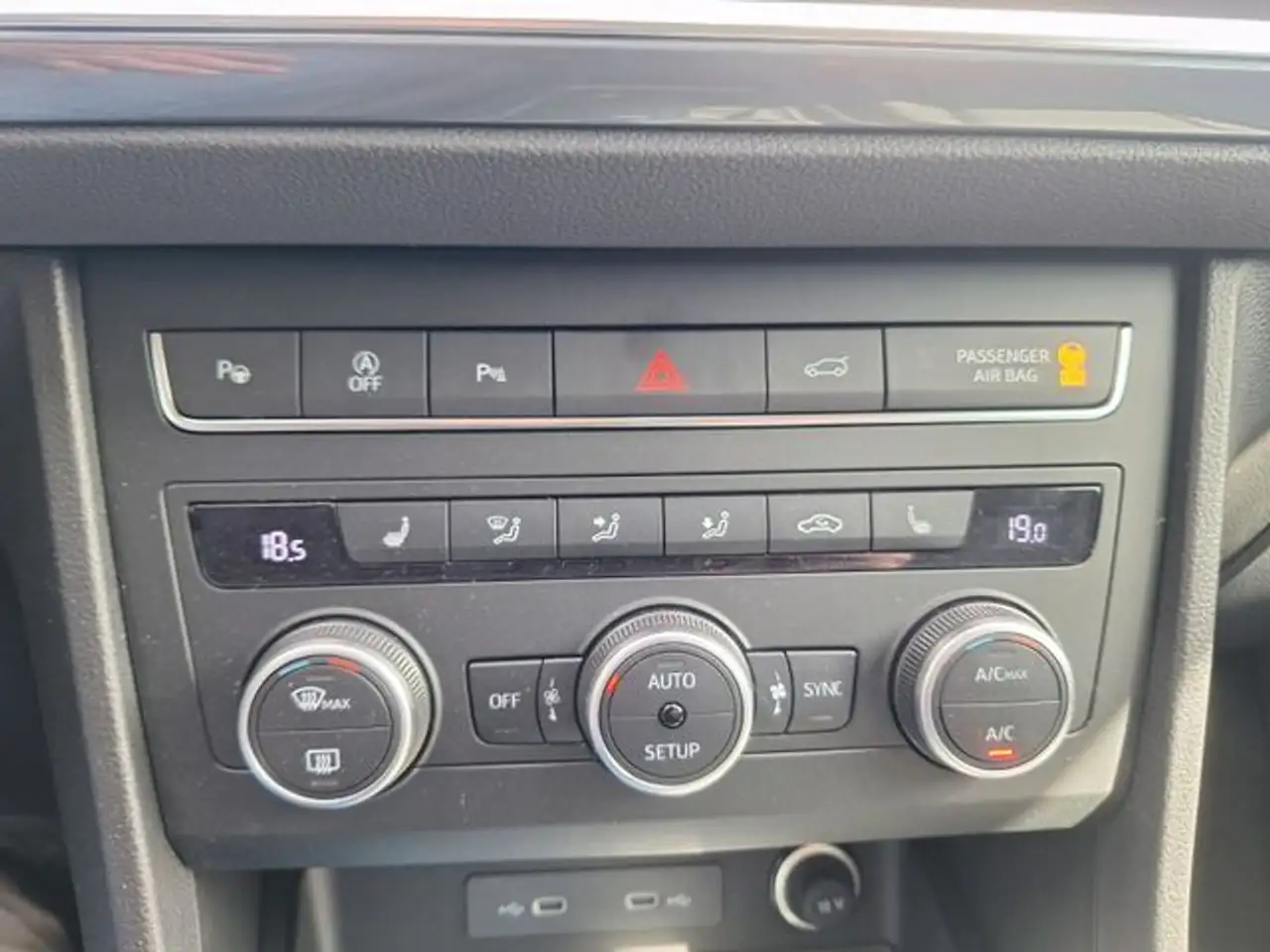 SEAT Ateca Ateca 150 PS Automatik / AHK / el.Heckkl. 12