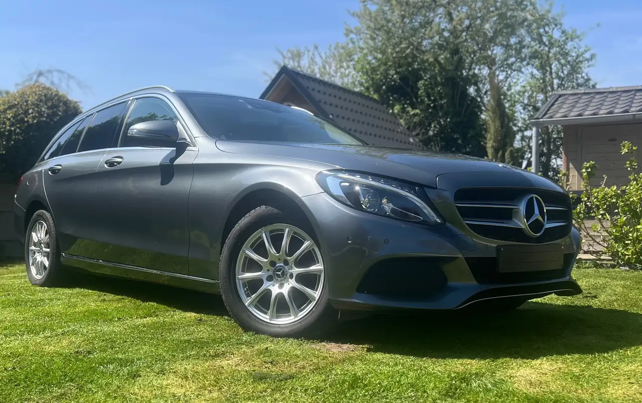 Mercedes-Benz C 200