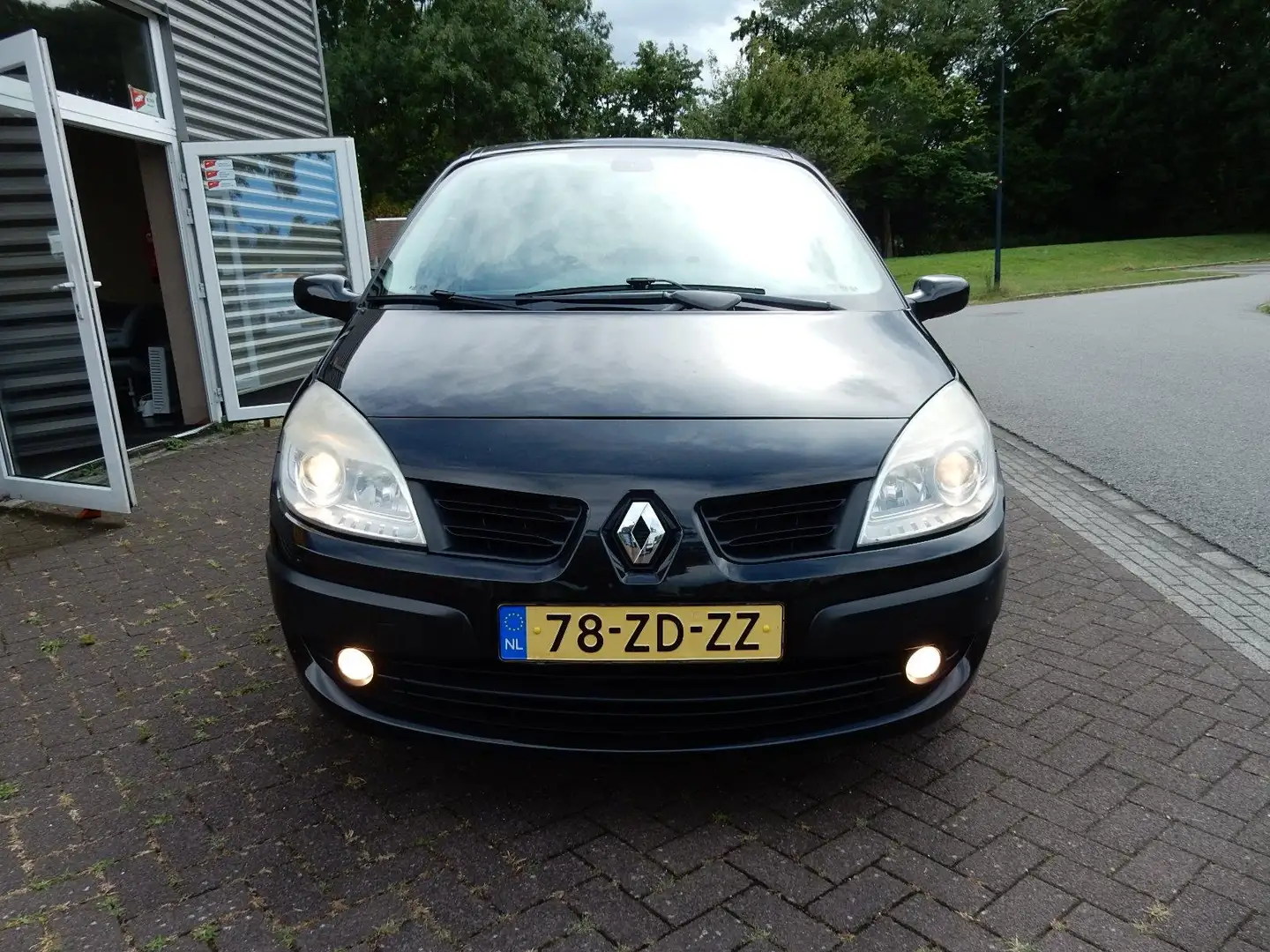 Renault Grand Scenic 2.0-16V *7 PERS*AIRCO*CR CONTR*TREKH* Negru - 2