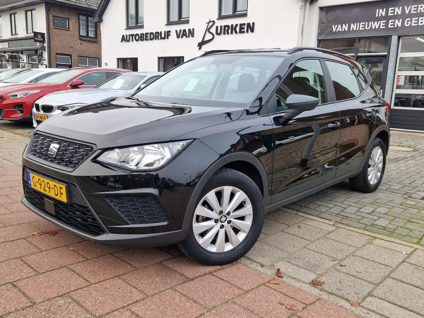 SEAT Arona 1.0 TSI Reference, Trekhaak,Airco,L.M.Velgen,Cruis Zwart - 1