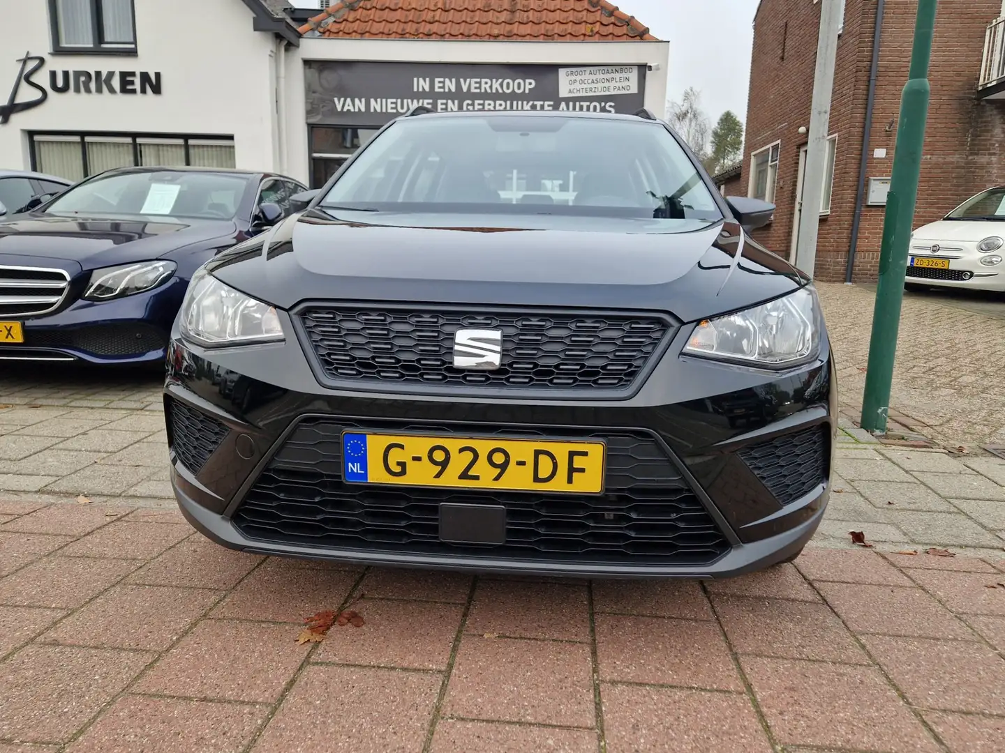 SEAT Arona 1.0 TSI Reference, Trekhaak,Airco,L.M.Velgen,Cruis Zwart - 2