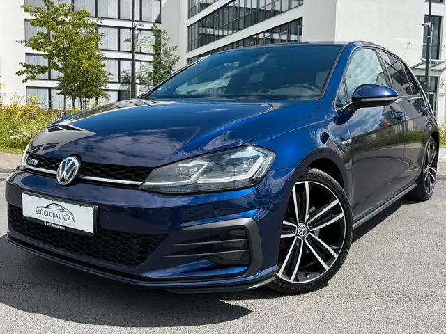 2017 Volkswagen Golf in Blue for sale