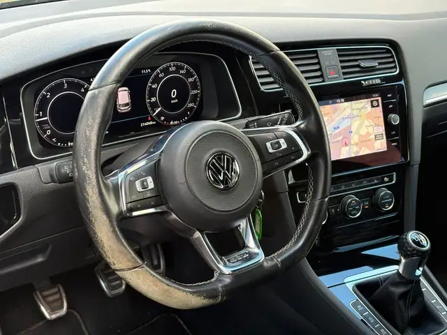 Volkswagen Golf view 15
