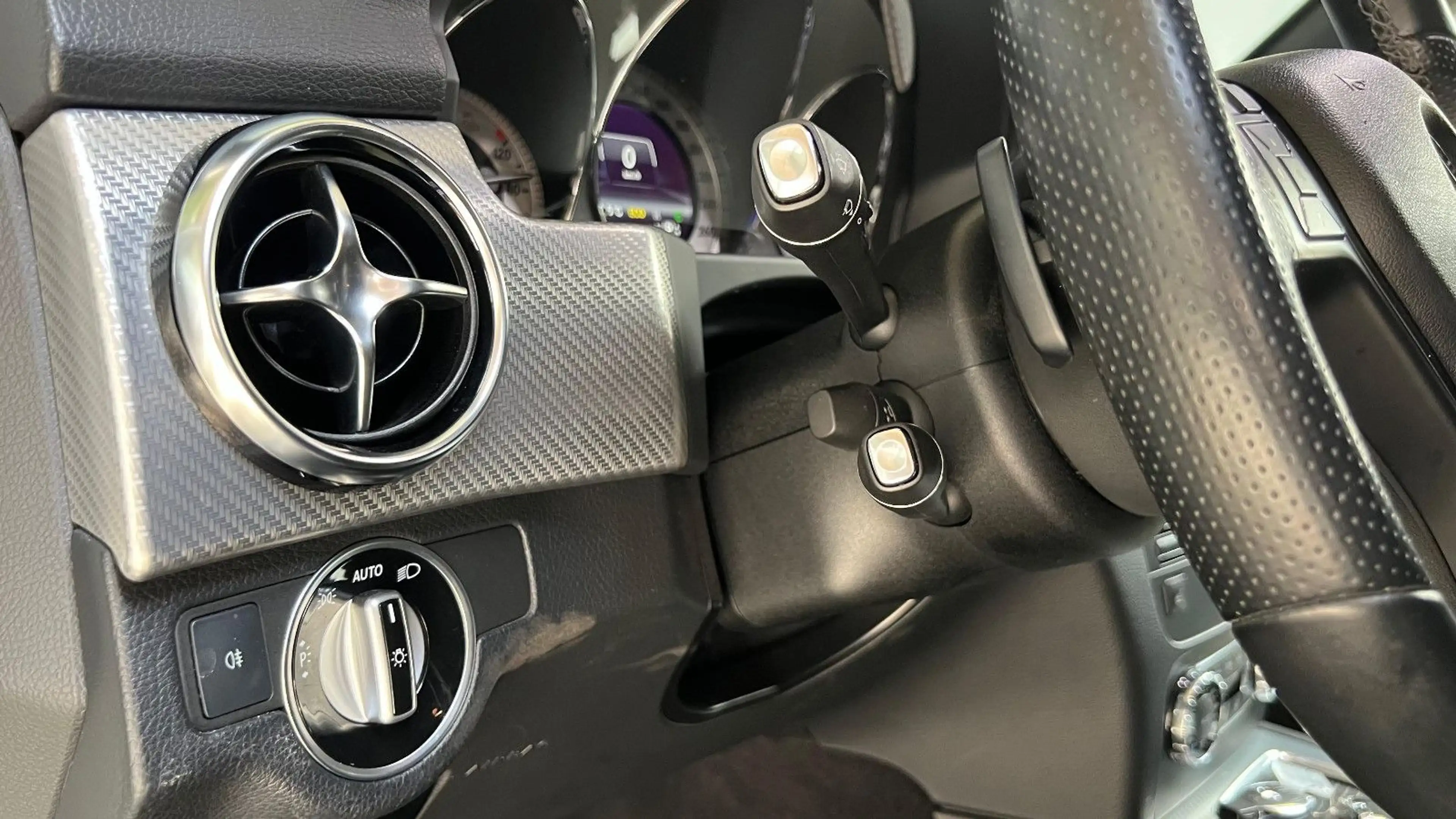 Mercedes-Benz GLK 350 4Matic AMG Styling Keyless-Go Leder SSD — photo 13