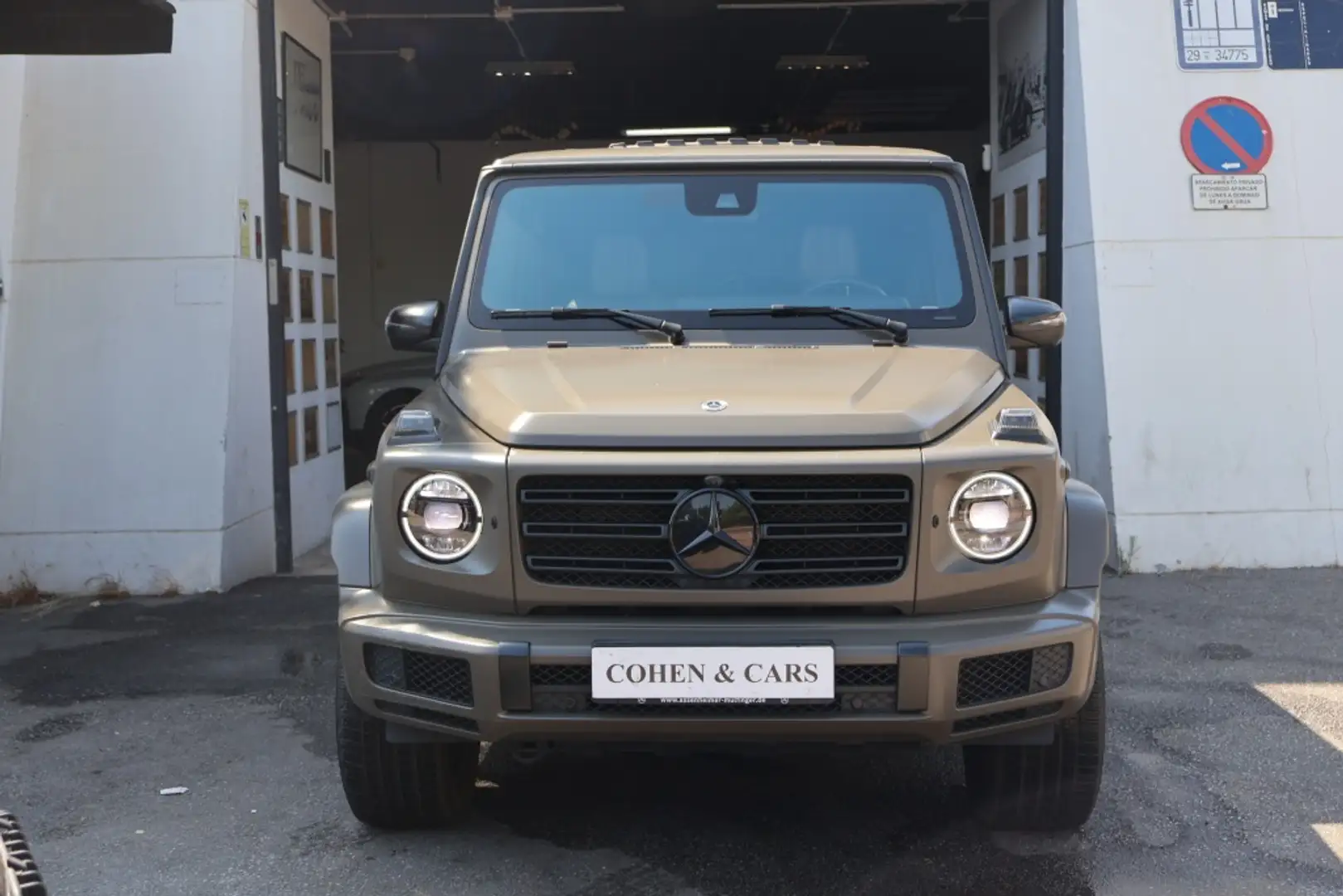 Mercedes-Benz G 400 d 4Matic 9G-Tronic Braun - 2