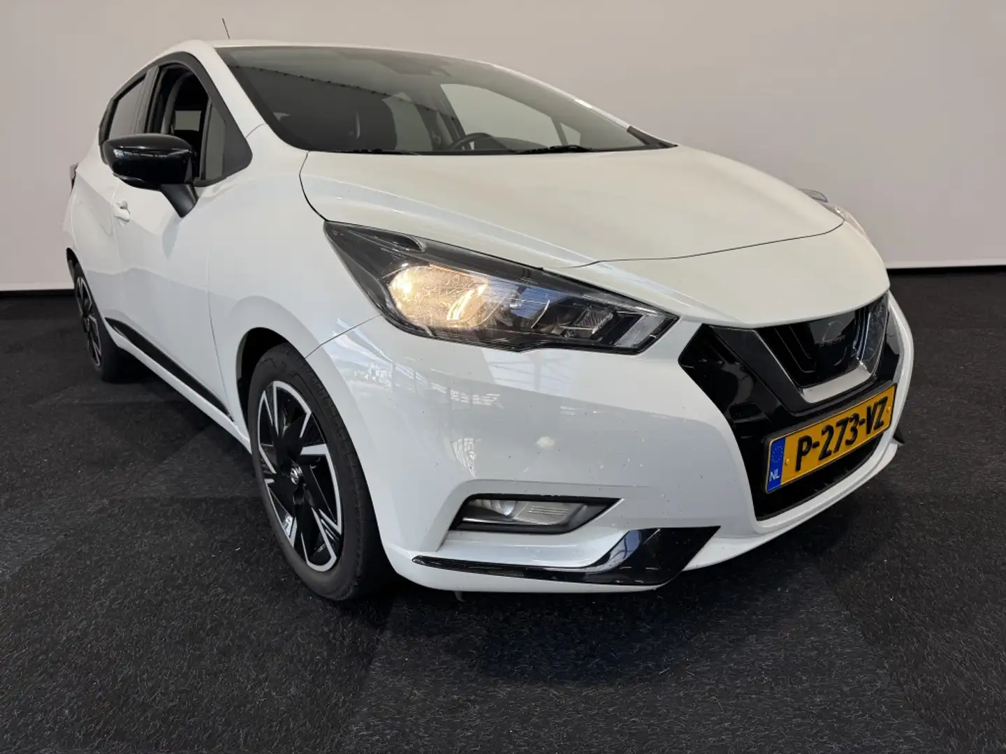 Nissan Micra N-Design Blanc - 1