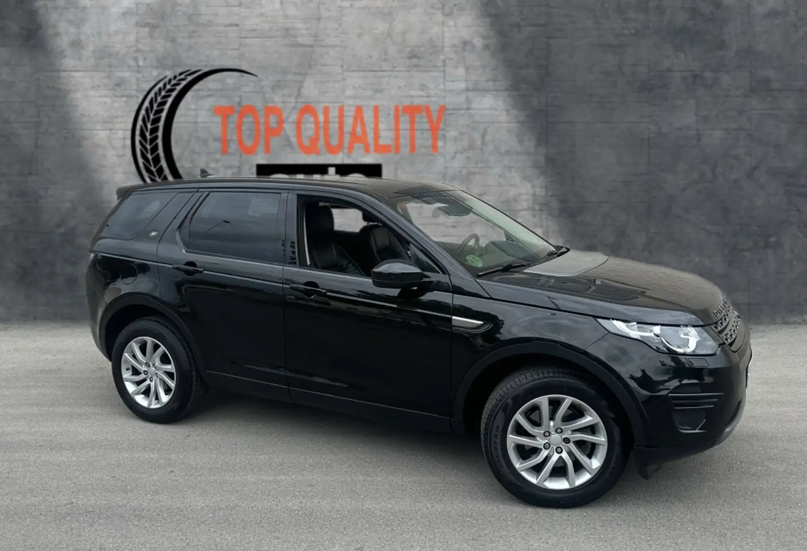 Land Rover Discovery Sport 2.0TD4 Pure 4x4 Aut. 150 Noir - 2